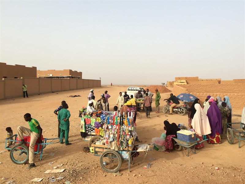 El desierto de Níger, punto clave de la migración a Europa que da empleo a traficantes y ciudadanos