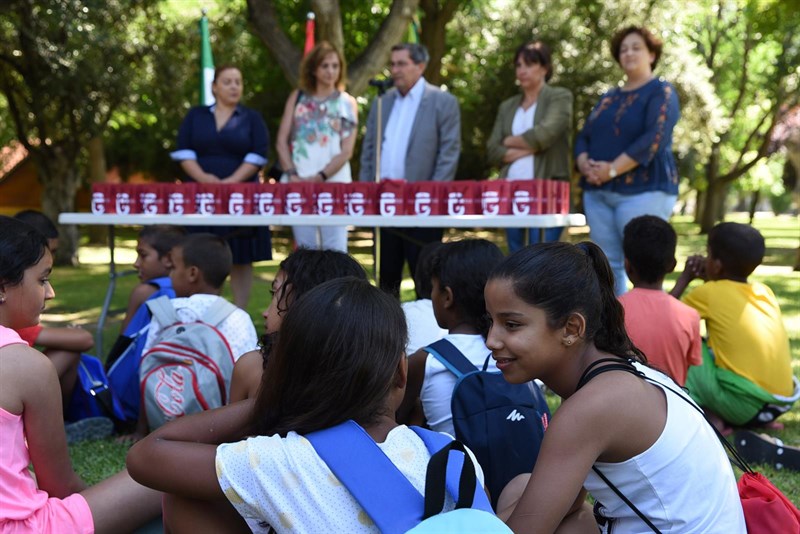 Más de 100 niños saharauis pasan el verano en Granada con el programa de Diputación ‘Vacaciones en Paz’