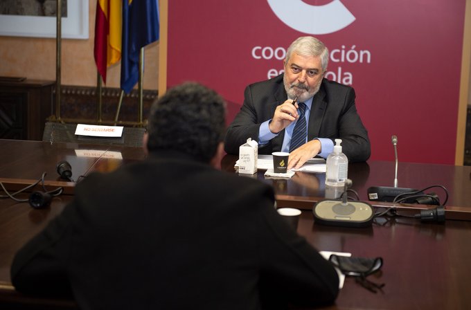 ممثل البوليساريو بإسبانيا ومدير وكالة التعاون الإسبانية يتفقان على زيادة الدعم الإجتماعي للشعب الصحراوي.